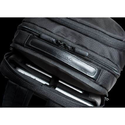 Victorinox - Sac à dos pour ordinateur portable Altmont Professional Deluxe 24 l noir