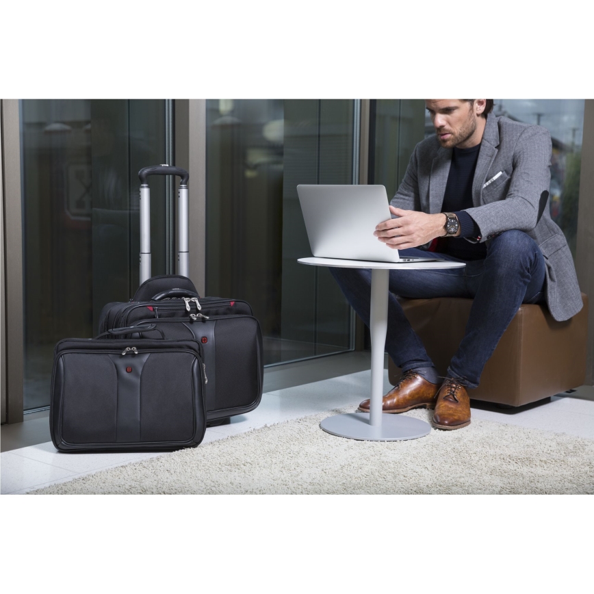 Wenger - Valise de voyage à roulettes 25 l 17" + sacoche pour ordinateur portable 15,6" Patriot noir