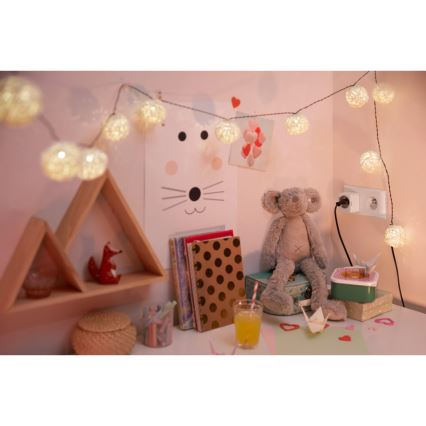 WiZ - Prise connectée F 2300W + powermeter Wi-Fi SCHUKO