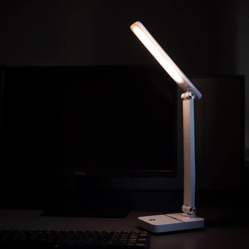 Zuma Line - Lampe de table rechargeable LED/8W/1200 mAh 3000/4500/6000K CRI 90 blanc